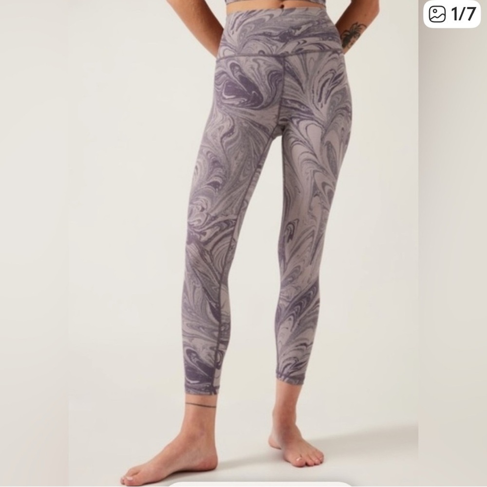 Athleta Transcend 7/8 Tight Leggings Medium Sumi Marble Violet High Rise Yoga
